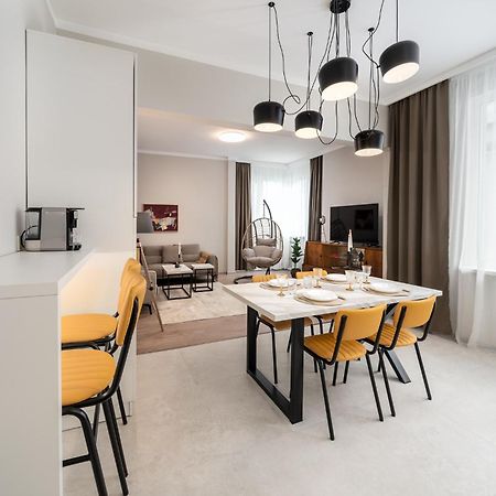 Bright & Sunny Stylish Apt With 2Bdr And 2Bth Sofia Exterior photo