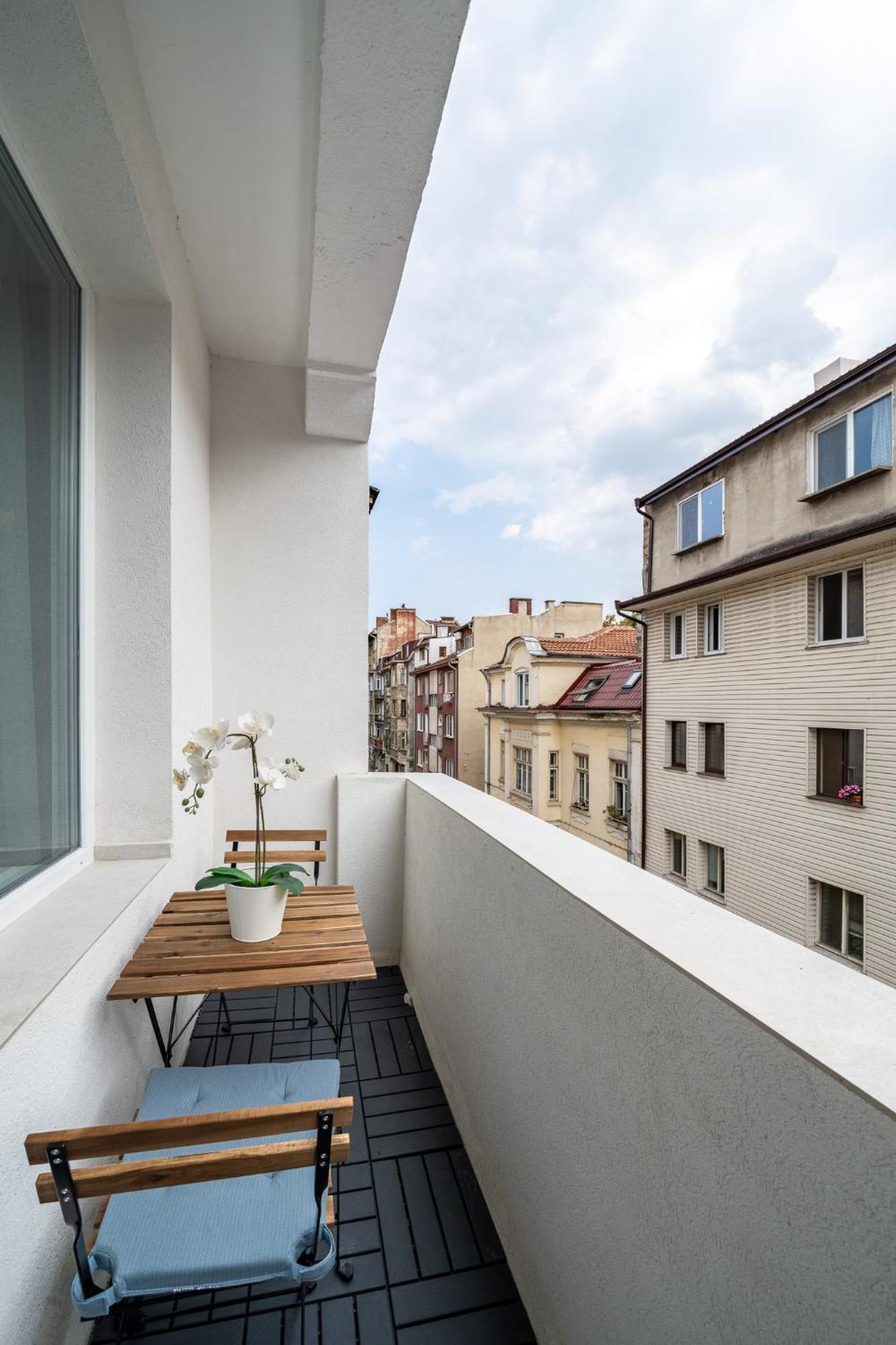Bright & Sunny Stylish Apt With 2Bdr And 2Bth Sofia Exterior photo
