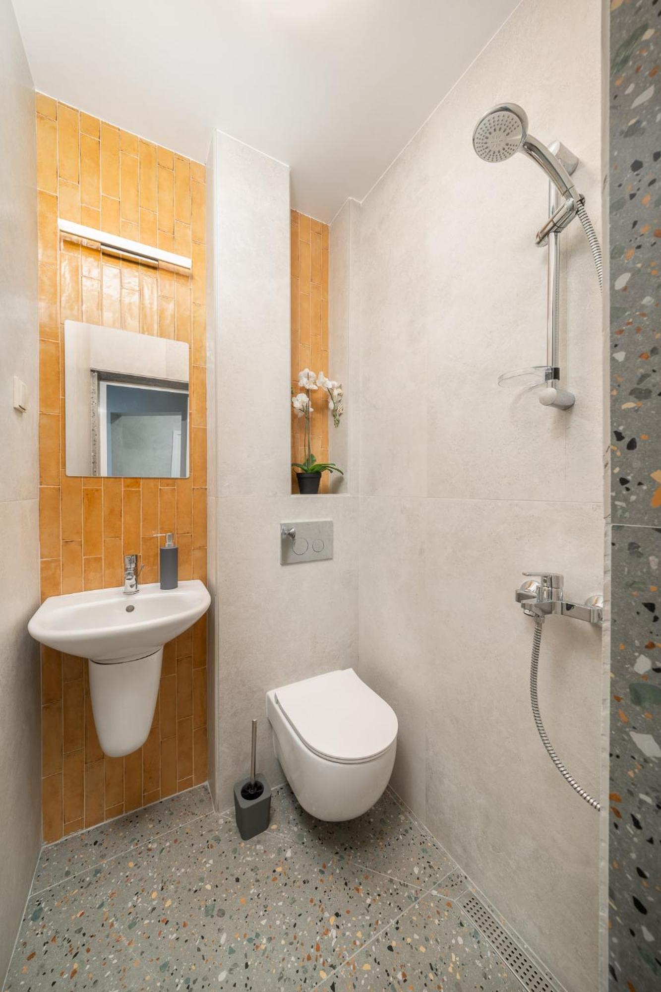 Bright & Sunny Stylish Apt With 2Bdr And 2Bth Sofia Exterior photo